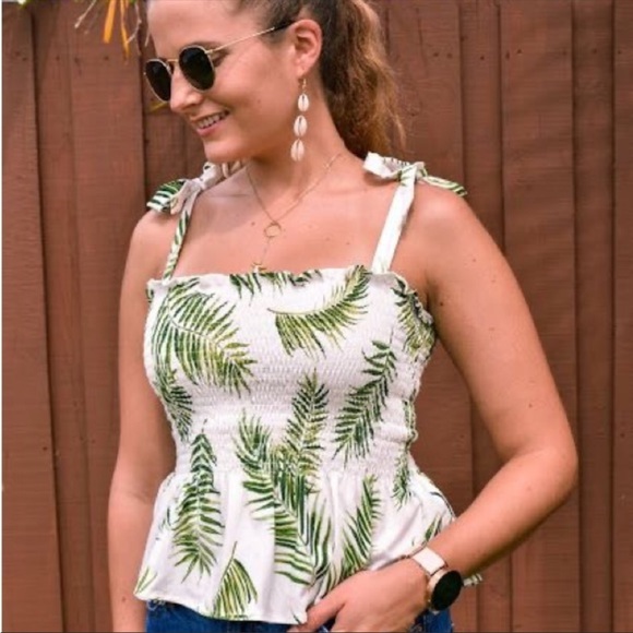 H&M store exclusive summer top - Picture 6 of 8